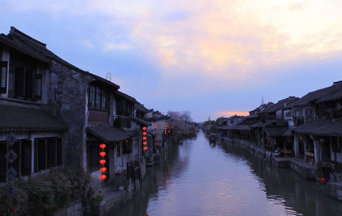 陪伴孩子写作业时，应该随时指错还是写完再说？游戏画面